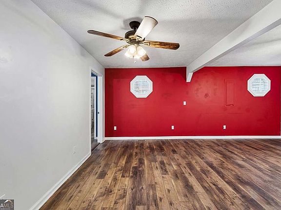 4th image of 118 Jordan Rd