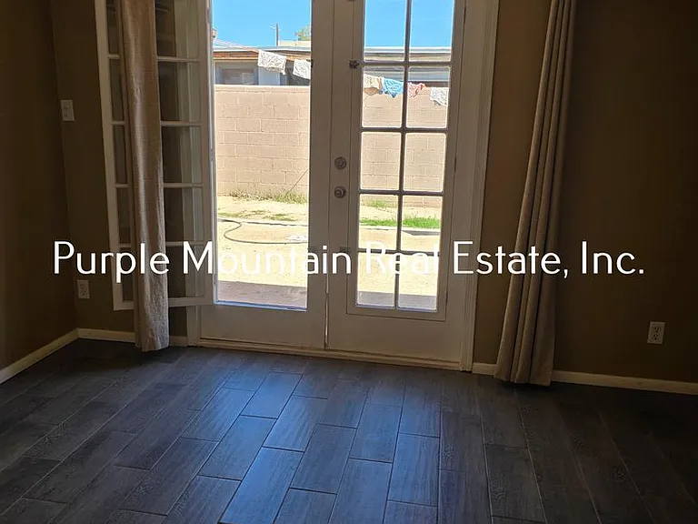 1429 Walden Dr — Photo 22