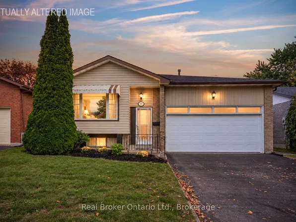 919 Exeter St, Oshawa, ON L1G 6R9