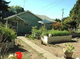 9656 26th Ave SW, Seattle, WA 98106