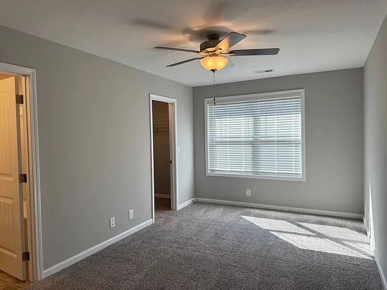 118 Davis Ridge Ln — Photo 17