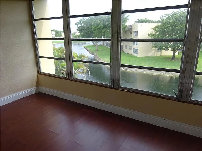 6050 NW 64th Ave #307 — Photo 14