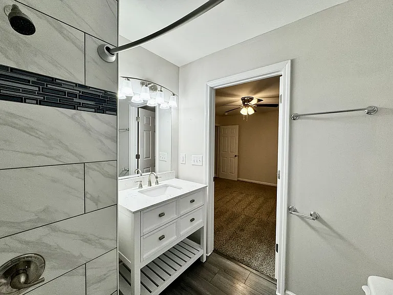 517 Aragona Blvd — Photo 18