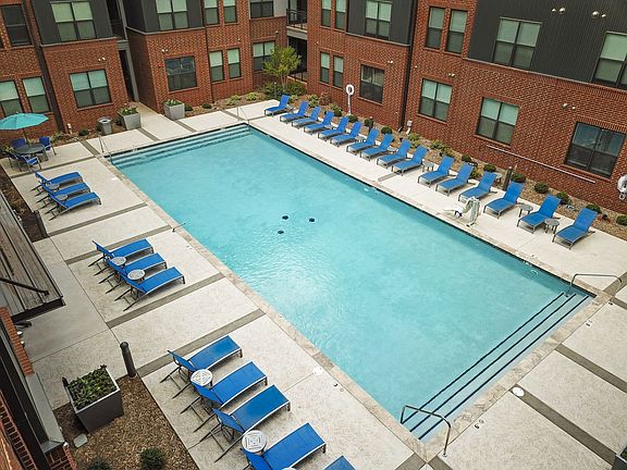 4th image of 505 E Sheridan Ave APT 2370