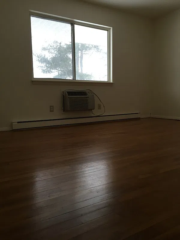 2 bed, 1.5 bath, 891 sqft, $1,995 — Photo 4