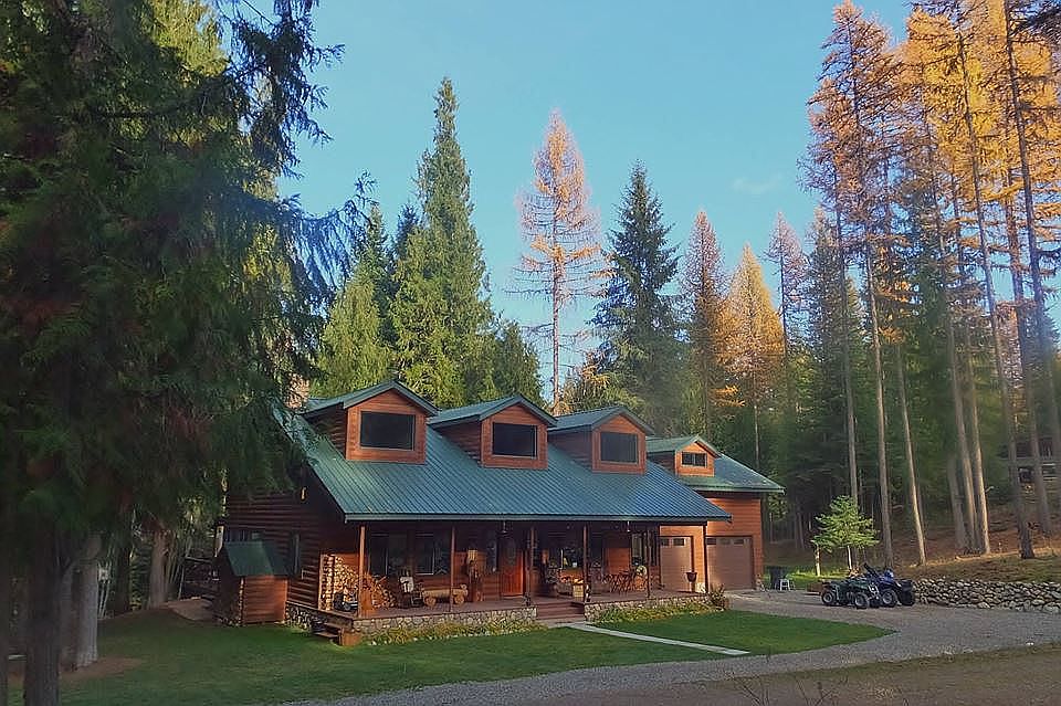 The Scream'N' Eagle Lodge