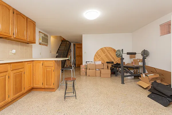 Sold by Keller Williams Realty Landmark | media 20