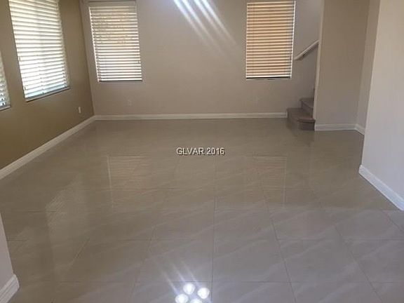 3rd image of 1396 Maryland Heights Ave