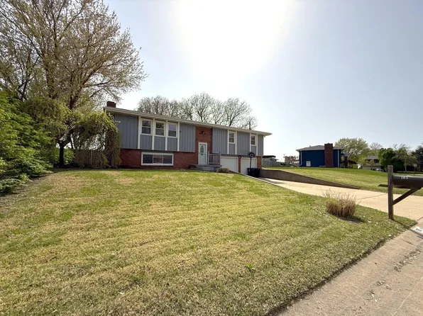 105 W Morland Ave, Salina, KS 67401