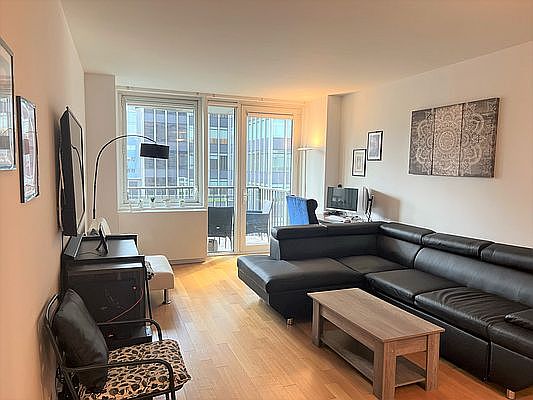 1st image of 212 E 47th St APT 22H