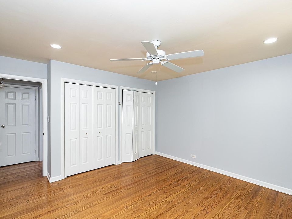 1st image of 1520 E Lillian Ave