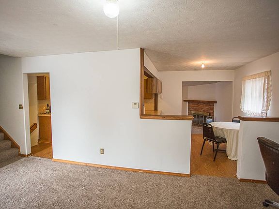 5th image of 5244 Tuxworth Dr