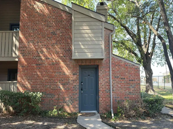 9254 Forest Ln APT 801, Dallas, TX 75243