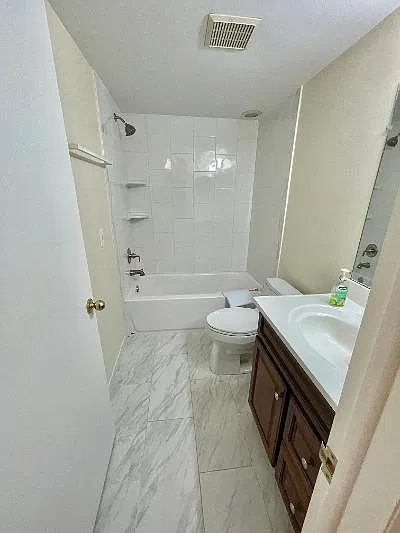 35300 Woodward Ave — Photo 3