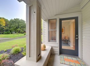 4904 Prescott Cir, Edina, MN 55436