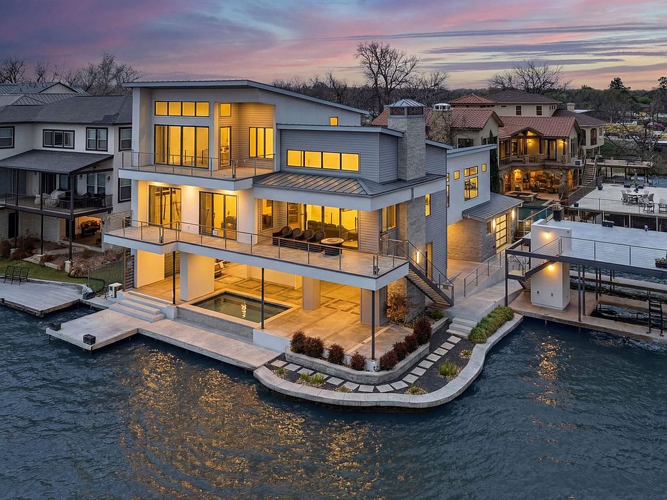 1st image of 107 Paradise Point