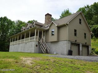 107 Hawk Ln, Kunkletown, PA 18058