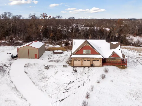 29400 Dahlia St NW, Isanti, MN 55040