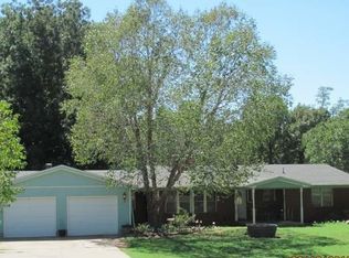 909 Mockingbird Dr, Guthrie, OK 73044