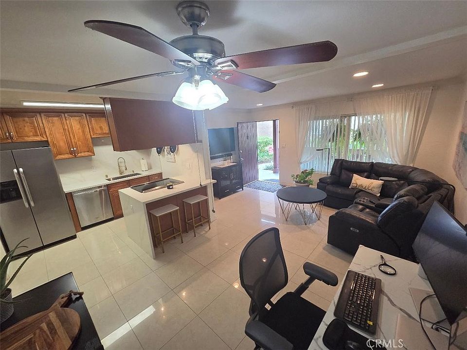 1st image of 1010 W Macarthur Blvd APT 77