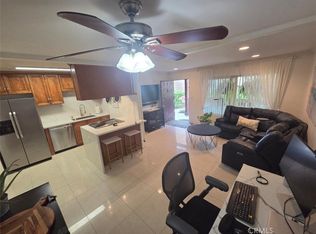 1010 W Macarthur Blvd APT 77, Santa Ana, CA 92707