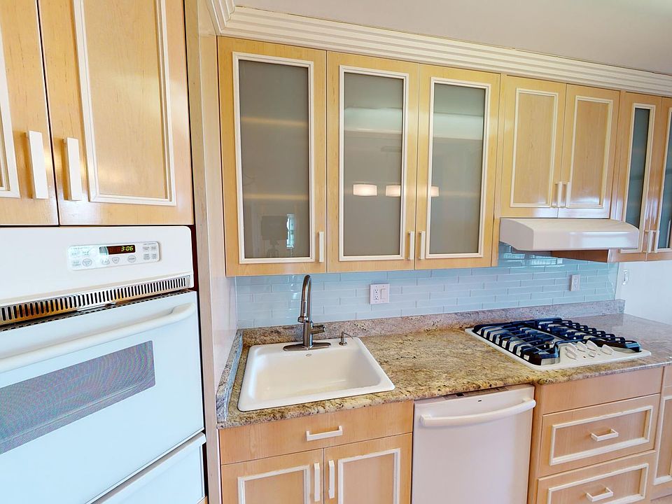 1st image of 601A Surf Ave Floor 5