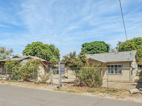 4th image of 9180 Walker Court