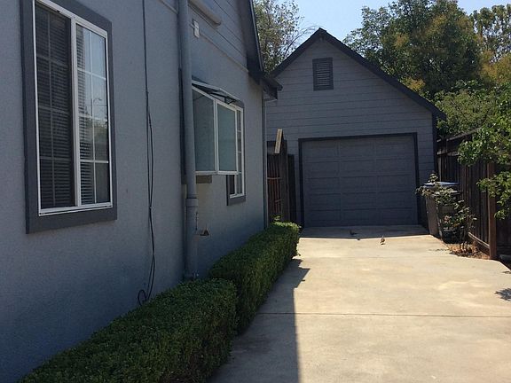 2nd image of 1077 Delno Ave