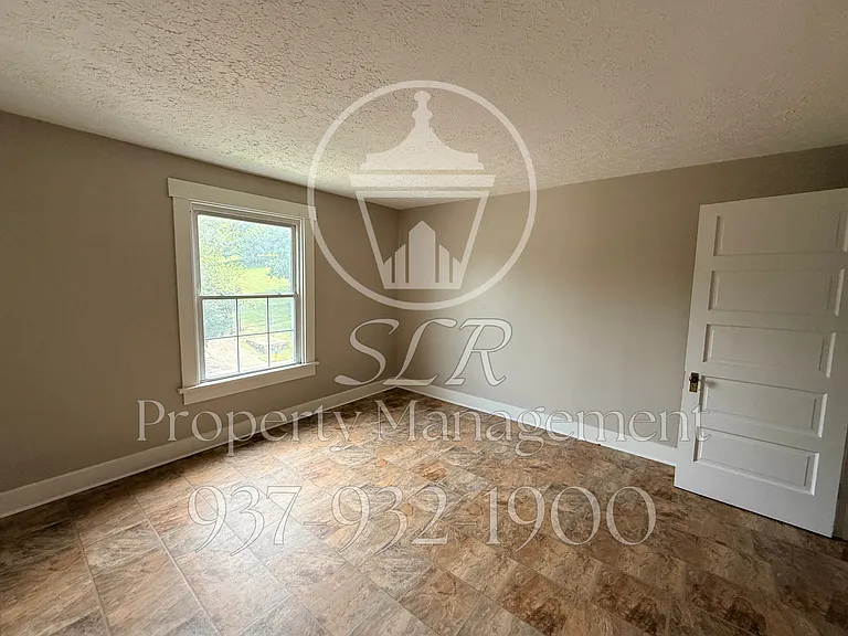 617 Saint Paul Ave — Photo 8