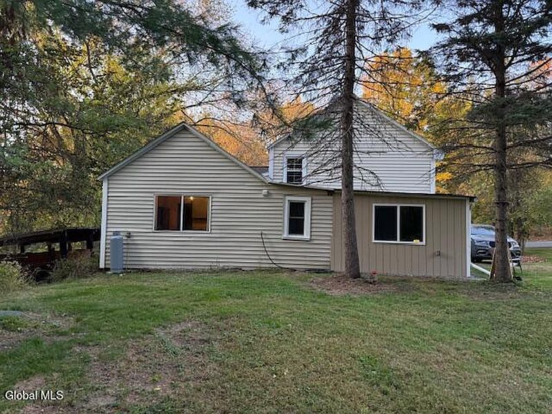 3rd image of 242 Lape Road
