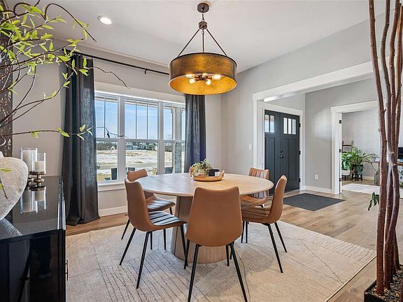 4th image of 9267 Feather Ridge Pass