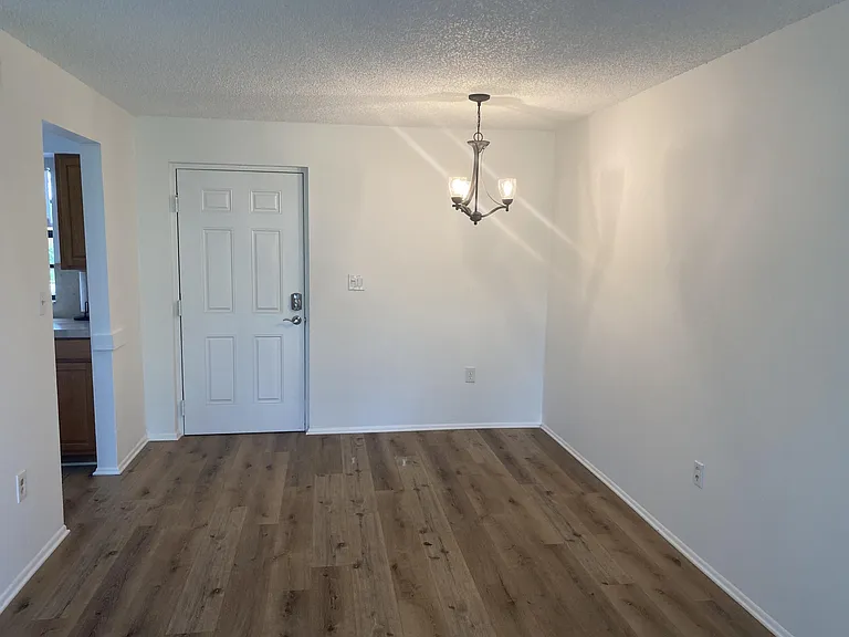 2217 Flower Tree Cir — Photo 5