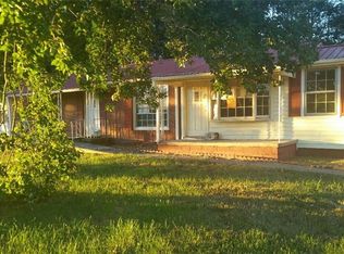 1065 Hub Justice Rd, Pine Hall, NC 27042