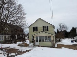 421 Kennedy St, Ironwood, MI 49938