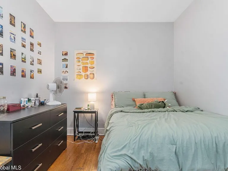 115 Woodlawn Ave #1 — Photo 10