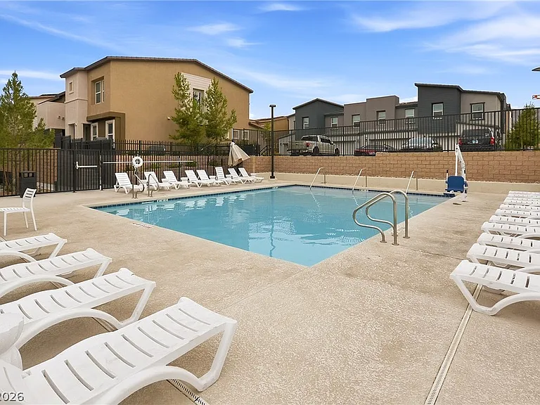 10923 Heatherford Ave — Photo 29