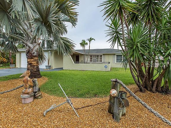 2nd image of 3833 Star Island Dr