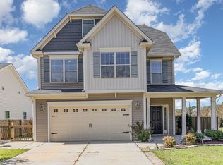 16 Averasboro Dr, Clayton, NC 27520