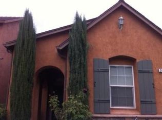 3659 Vermont Ln, Clovis, CA 93619