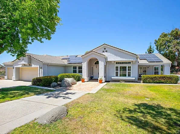 10260 El Capitan Real Rd, El Cajon, CA 92021