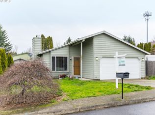 8821 SE Blaire St, Happy Valley, OR 97086