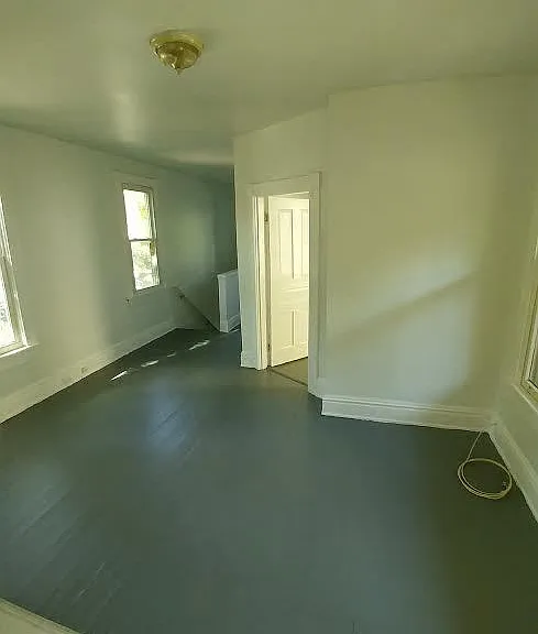 3503 E Marshall St — Photo 5