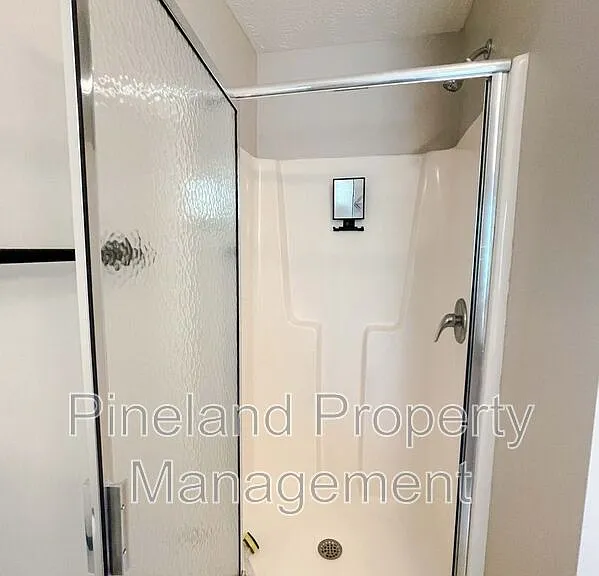 1621 Kershaw Loop — Photo 11
