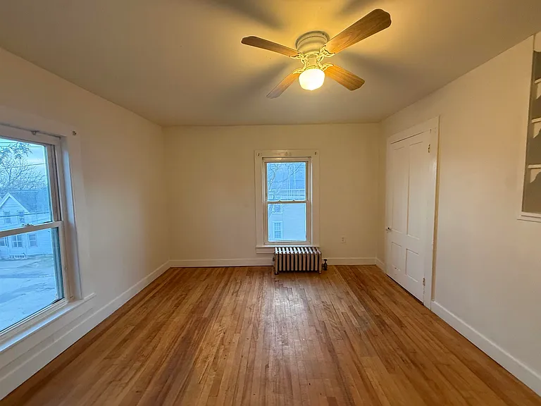 442 Merrimack St #2W — Photo 6