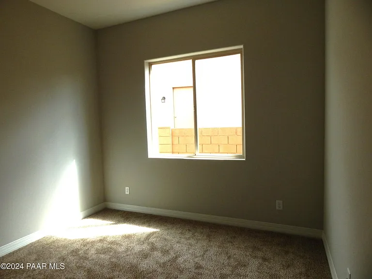 4972 N Medford Way — Photo 18