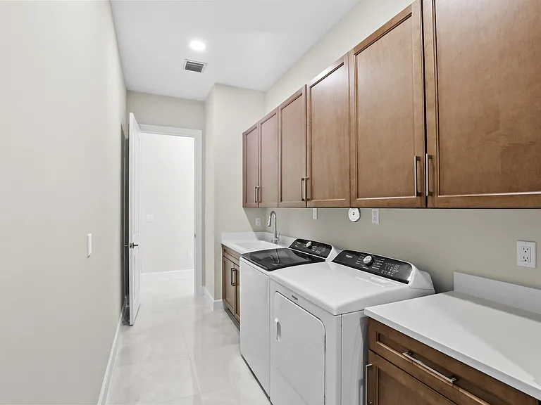 14823 Wildwood Cir — Photo 54