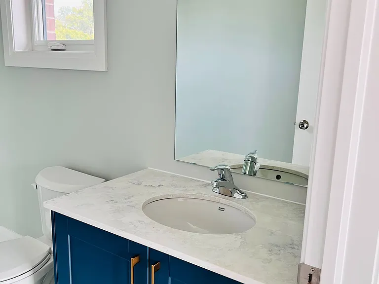 10 S Creek Dr #3 — Photo 8
