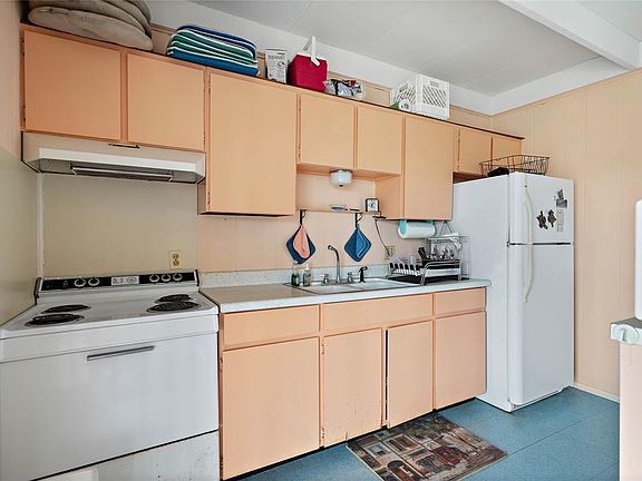 4th image of 22910 Cuadro St