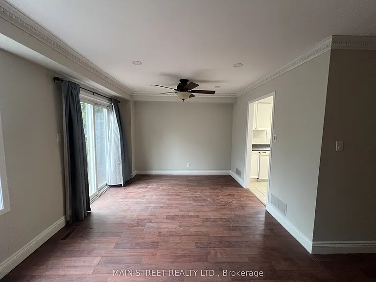 14 Ailsa Dr — Photo 9