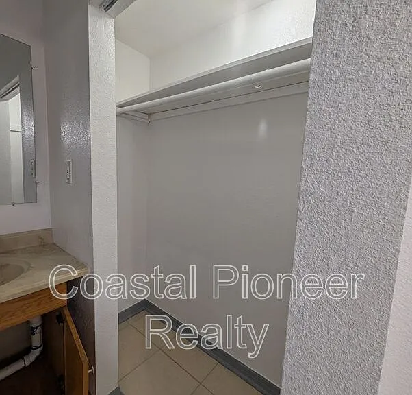 3721 N Whittier St — Photo 61